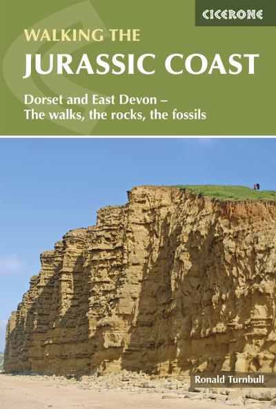 Книга Walking the Jurassic Coast (Ronald Turnbull)