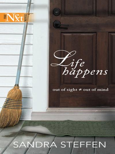 Книга Life Happens (Sandra  Steffen)