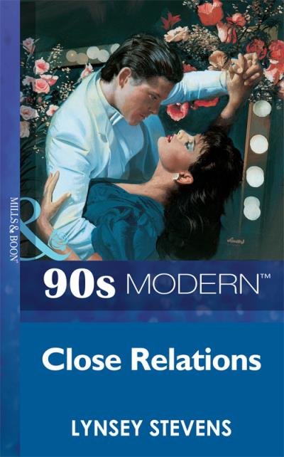 Книга Close Relations (Lynsey  Stevens)