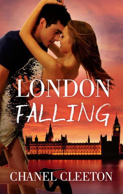 Книга London Falling (Chanel  Cleeton)