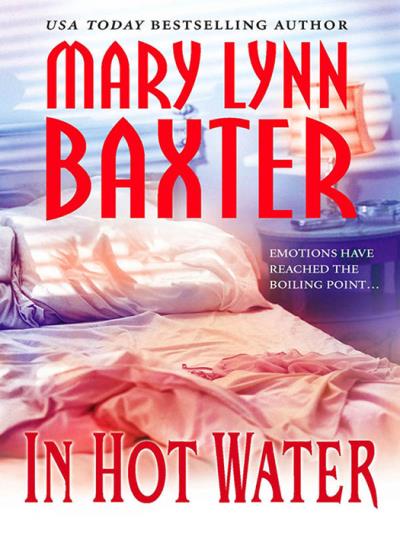 Книга In Hot Water (Mary Baxter Lynn)